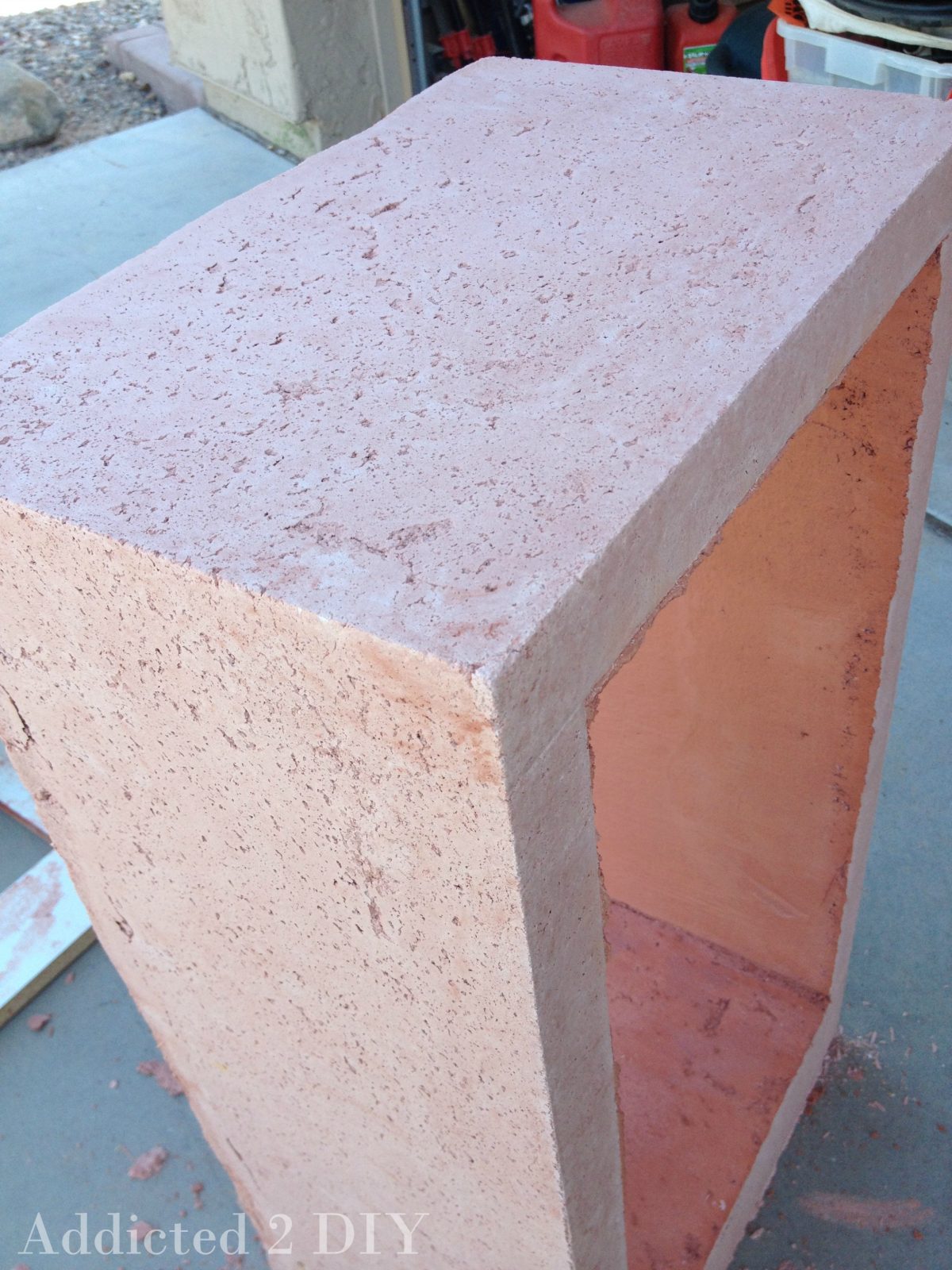 DIY Concrete Side Table Addicted 2 DIY