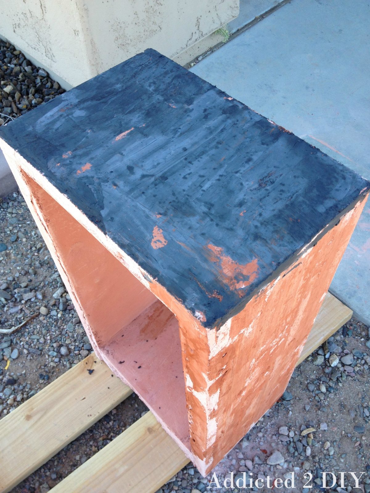 DIY Concrete Side Table Addicted 2 DIY