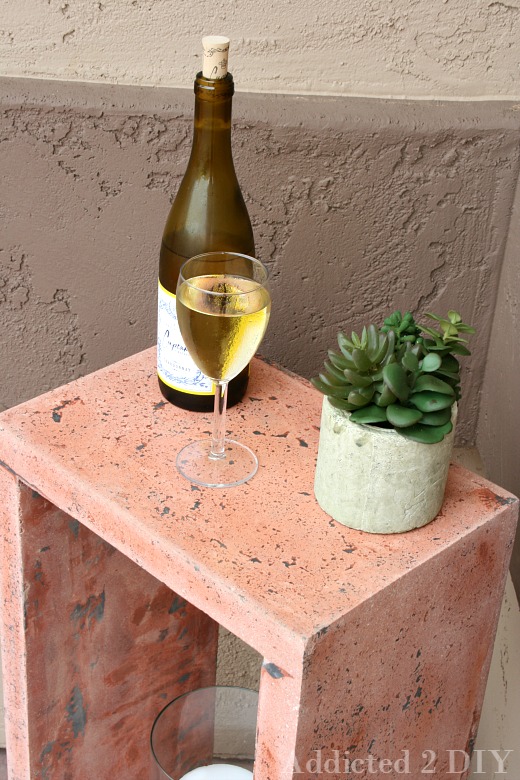 DIY Concrete Side Table - Addicted 2 DIY