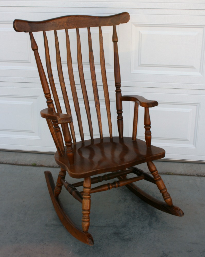 Yard Sale Rocking Chair Makeover Addicted 2 Diy