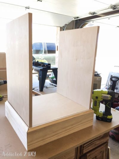 DIY Modern Farmhouse Murphy Bed - How To Build The Desk (Free Plans ...