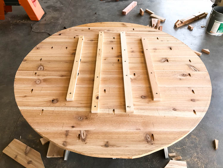 Braces For Diy Fire Pit Cover, How To Build A Wooden Fire Pit Cover