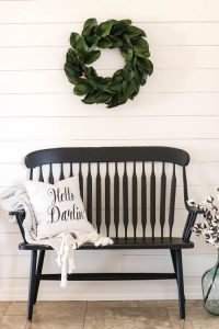 How To Paint a Farmhouse Bench