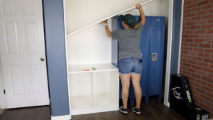 installing the Cabinet and shelf