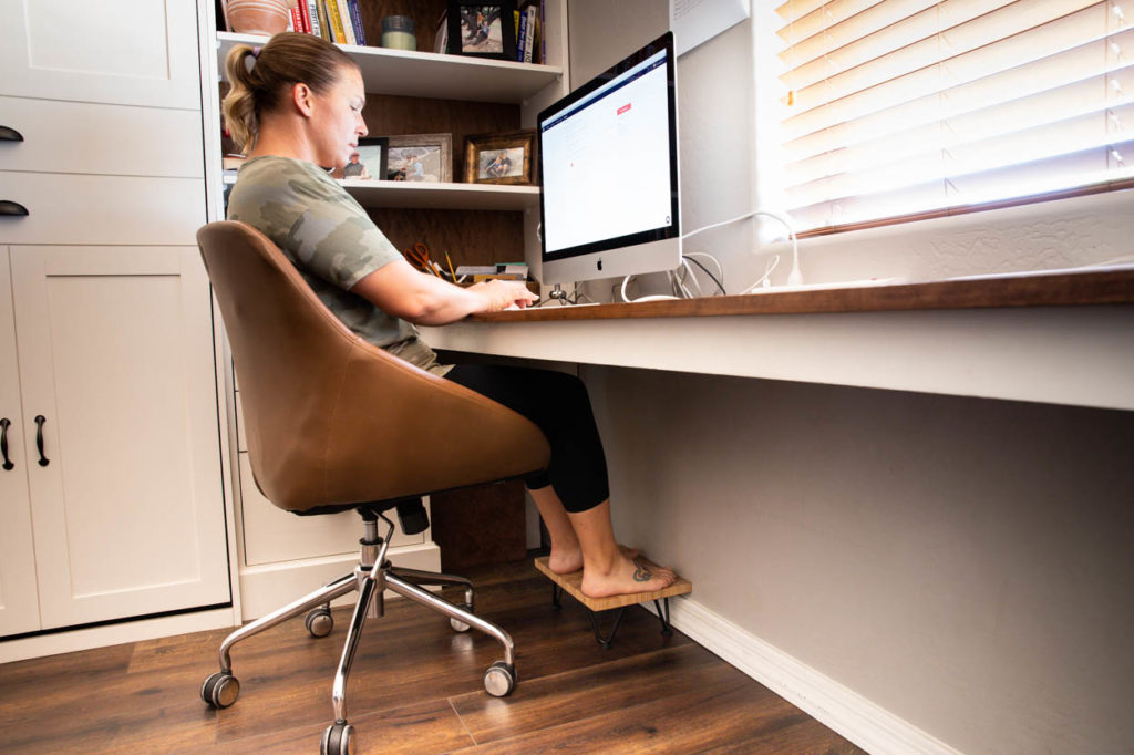 DIY Footrest For Under Desk