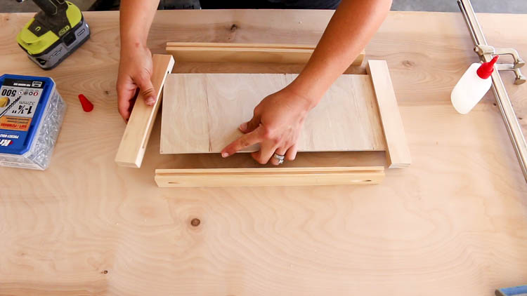 Assembling a frame-and-panel drawer front with 1/4-inch plywood center panel and pocket hole joinery