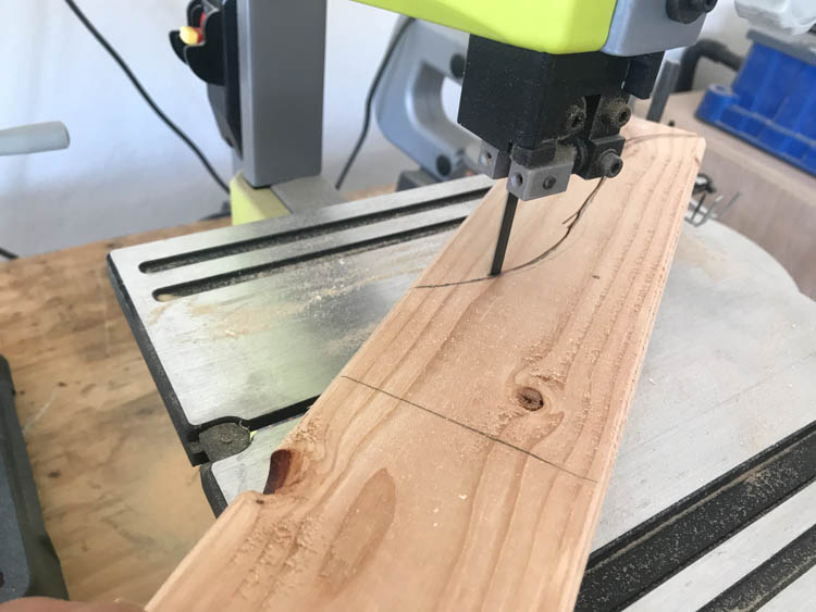 Cutting curved radius on shelf bracket with bandsaw