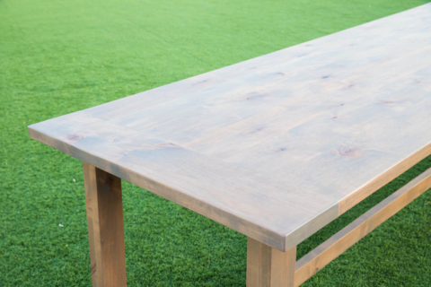 Easy Epoxy Outdoor DIY Table on a Small Budget